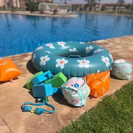 Mini-Villa Situee Dans Une Residence Prestigia A Marrakech, Avec Une Vue Sur La Piscine Et Le Golf Une Securite 24H Sur 24 Et Une Proximite Ideale De L Aeroport 5 Minutes C Est Une Offre Parfaite Pour Des Vacances Marraquexe Exterior foto